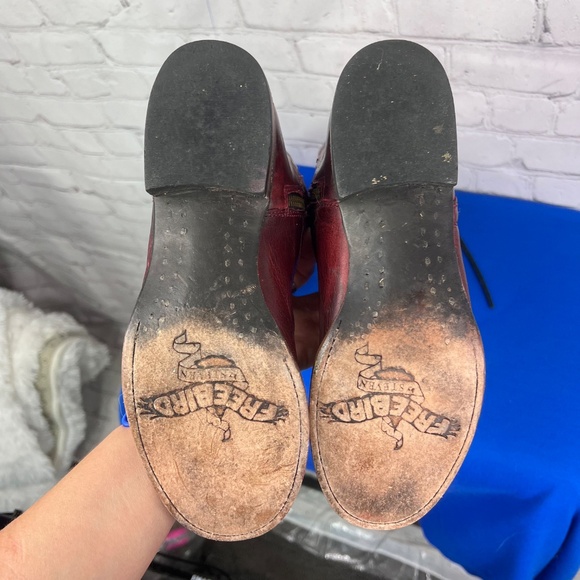 🦄•|•FREEBIRD BY STEVEN•| Cyn in Wine Color Knee High Boots Lace Up Top - Picture 9 of 12